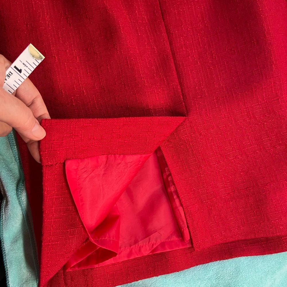 Red Power Suit, Vintage. Very Good/ Like New Condition! - Picture 12 of 17